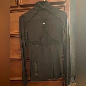 Lululemon 3/4 zip up